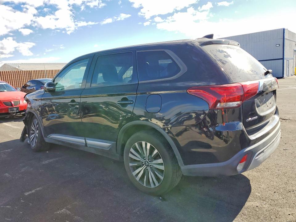 Продаж на аукціоні авто 2020 Mitsubishi Outlander, vin: JA4AD3A39LZ017523, номер лоту: 49663466