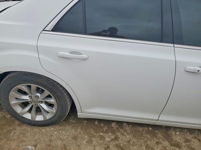 Продажа на аукционе авто 2015 Chrysler 300, vin: 2C3CCAAG9FH749104, номер лота: 48666626