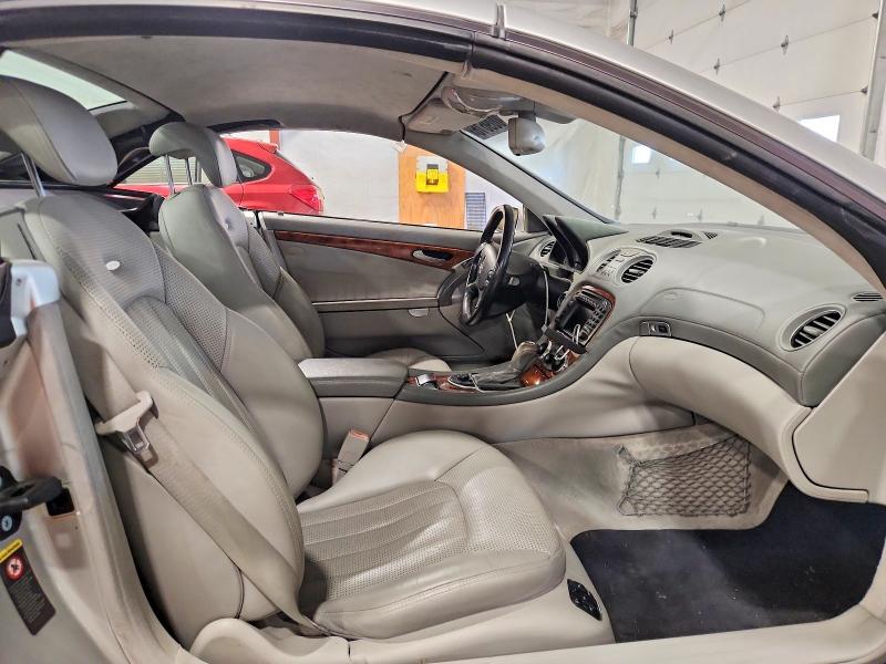 49009616 :رقم المزاد ، WDBSK74F74F073166 vin ، 2004 Mercedes-benz Sl مزاد بيع