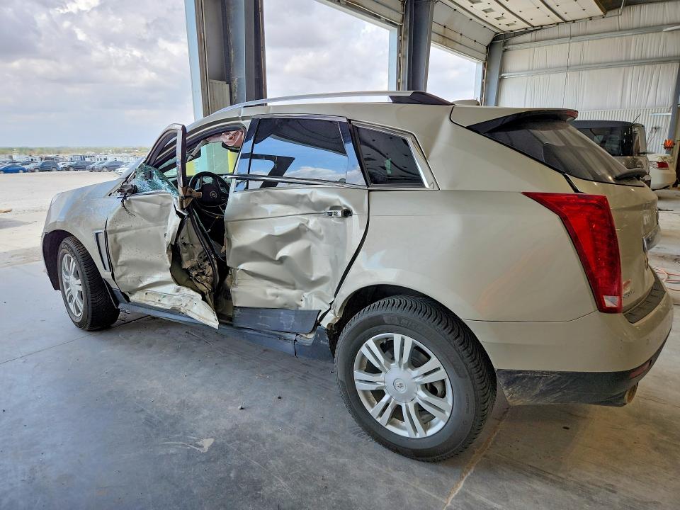 50670486 :رقم المزاد ، 3GYFNEE39GS566019 vin ، 2016 Cadillac Srx مزاد بيع