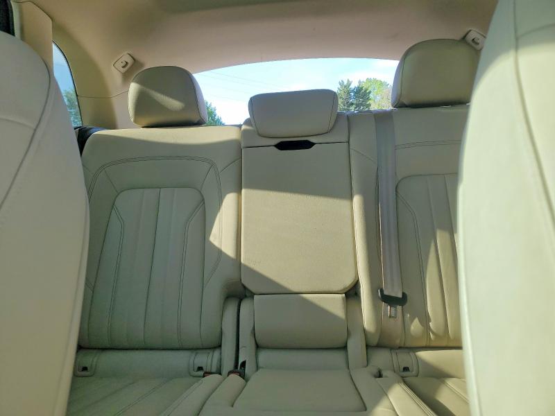 47017146 :رقم المزاد ، WA1AAAFY8M2033983 vin ، 2021 Audi Q5 مزاد بيع
