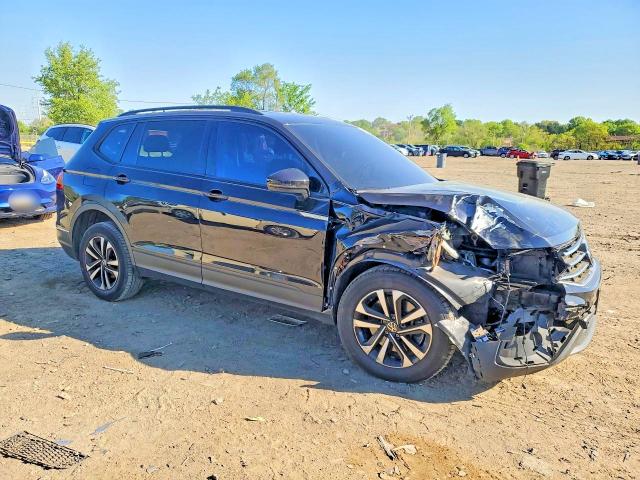2022 Volkswagen Tiguan მანქანა იყიდება აუქციონზე, vin: 3VV0B7AX1NM072166, აუქციონის ნომერი: 49896526
