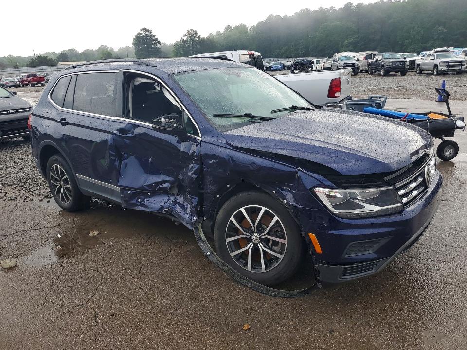 Продаж на аукціоні авто 2021 Volkswagen Tiguan, vin: 3VV3B7AX7MM012923, номер лоту: 51673696