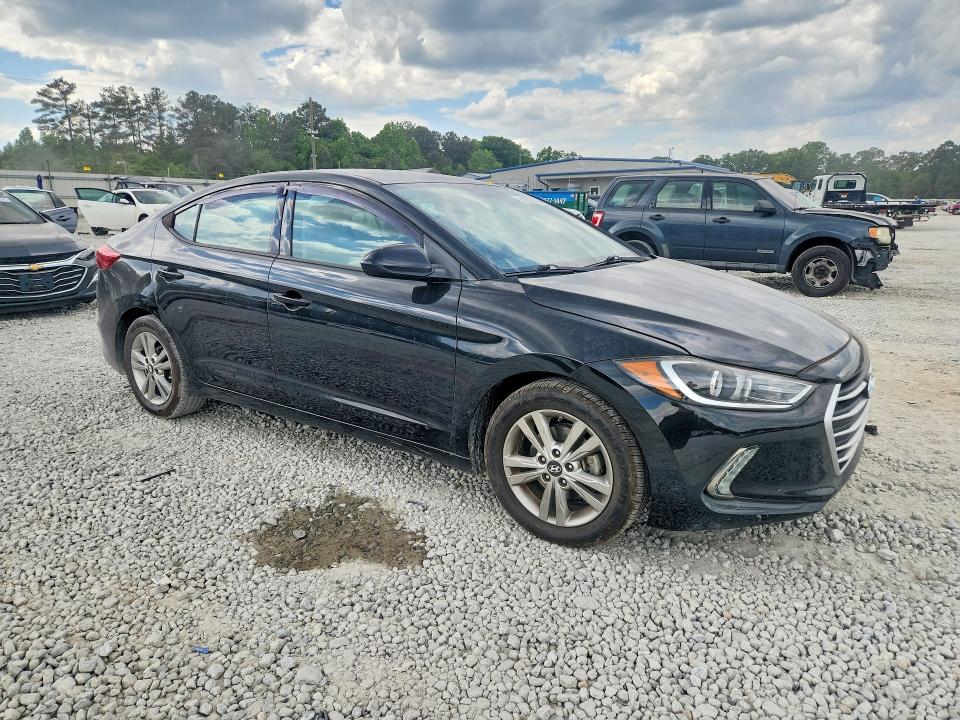 2017 Hyundai Elantra მანქანა იყიდება აუქციონზე, vin: 5NPD84LF1HH052995, აუქციონის ნომერი: 51092706