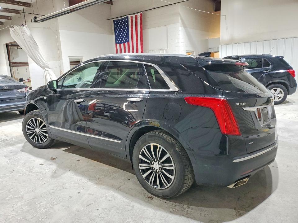 49011806 :رقم المزاد ، 1GYKNDRS3KZ184316 vin ، 2019 Cadillac Xt5 مزاد بيع