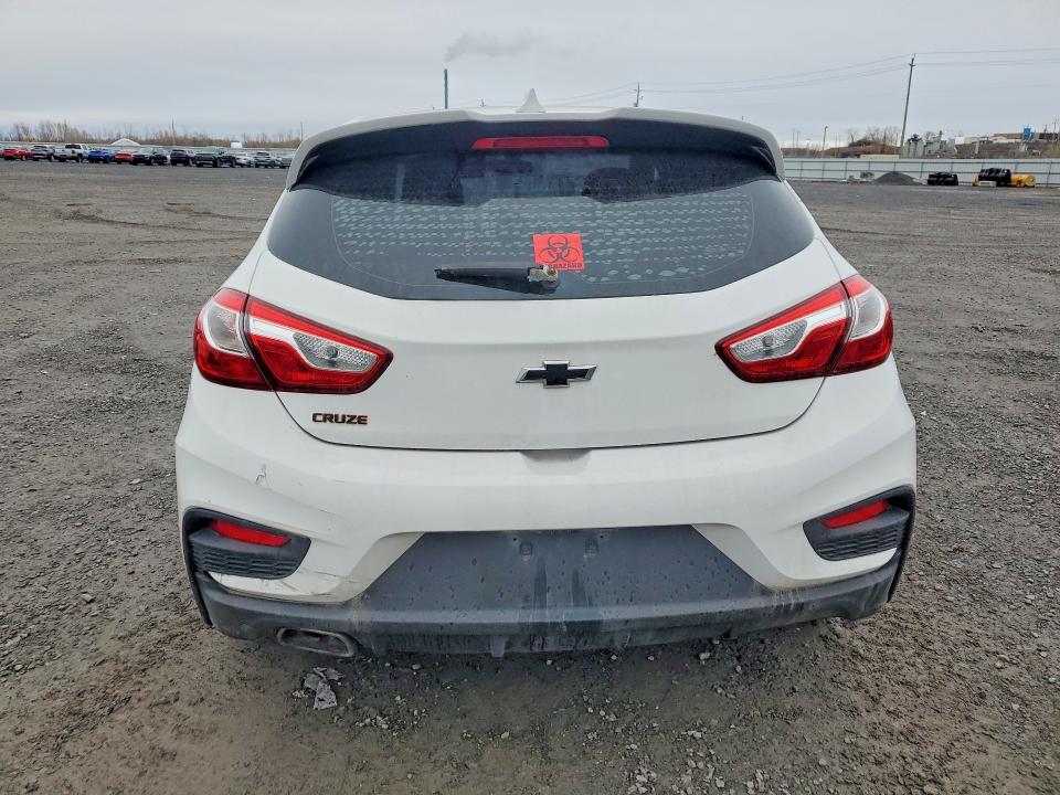 49888186 :رقم المزاد ، 3G1BE6SM2JS650528 vin ، 2018 Chevrolet Cruze مزاد بيع