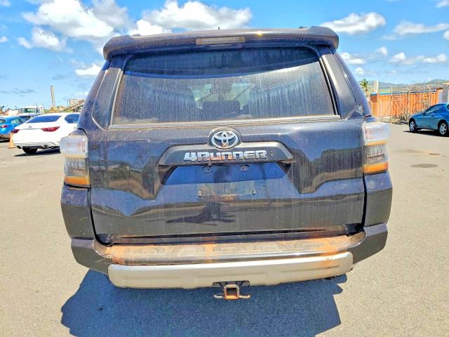 2021 Toyota 4runner მანქანა იყიდება აუქციონზე, vin: JTERU5JR8M5906665, აუქციონის ნომერი: 48175396