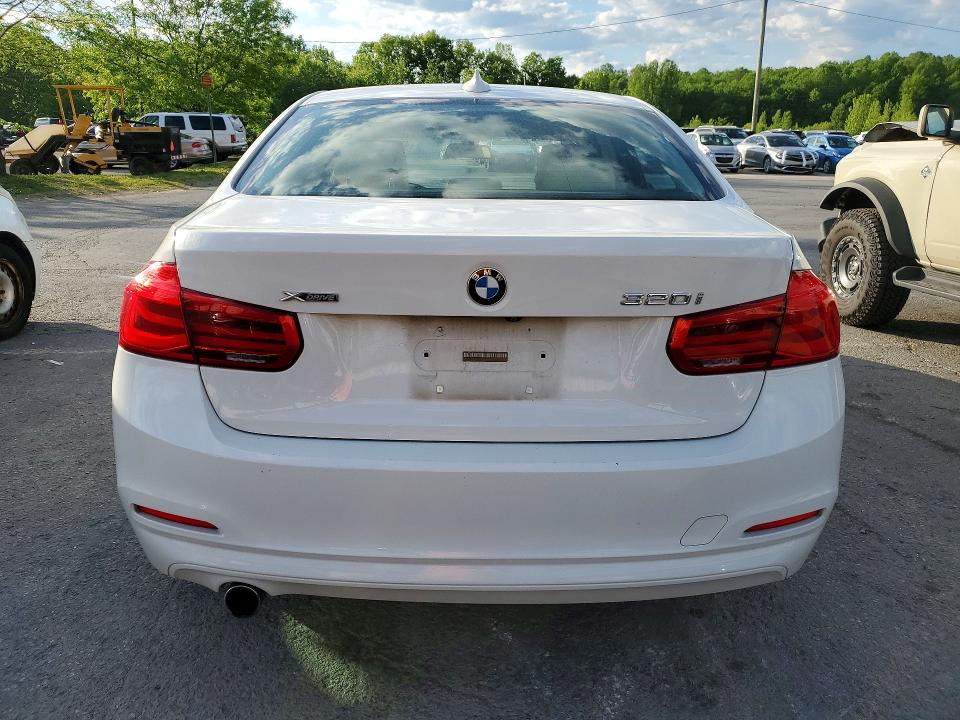 Продаж на аукціоні авто 2018 Bmw 320, vin: WBA8E5G58JNU47311, номер лоту: 49922916