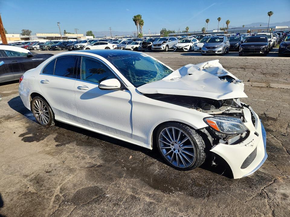 2016 Mercedes-benz C მანქანა იყიდება აუქციონზე, vin: 55SWF4JB5GU165925, აუქციონის ნომერი: 48122556