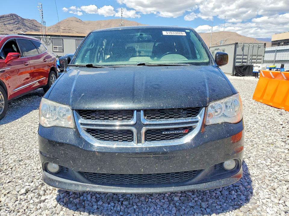 51033026 :رقم المزاد ، 2C4RDGCG1HR859595 vin ، 2017 Dodge Grand Caravan مزاد بيع
