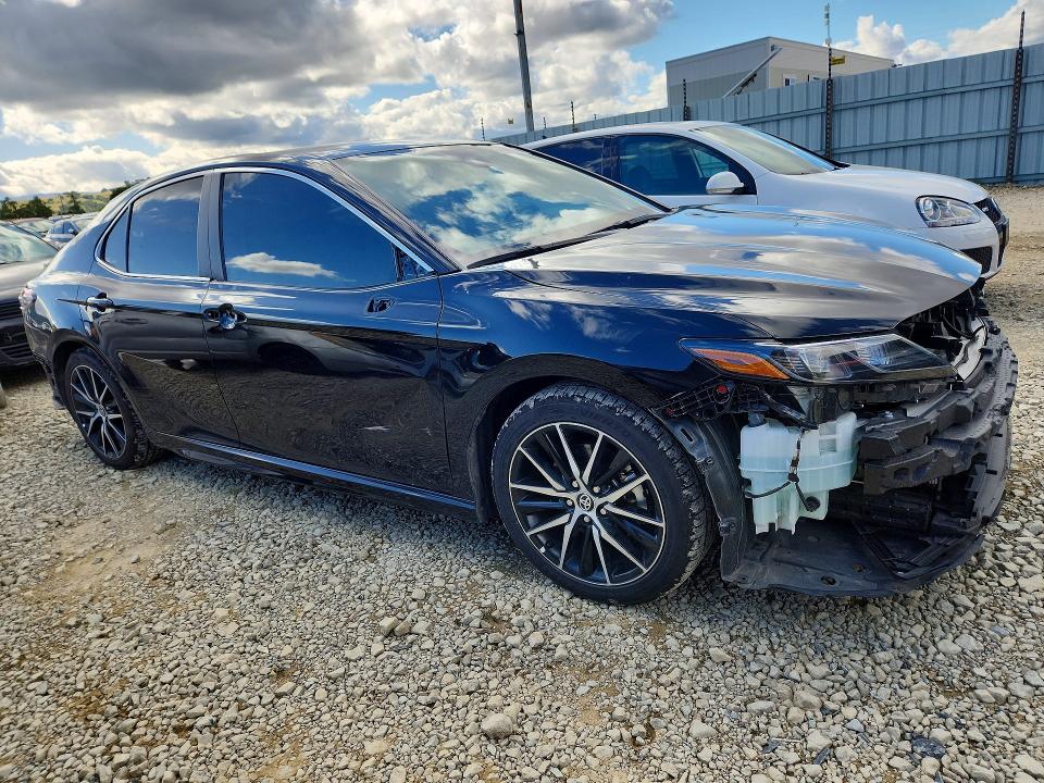 50944716 :رقم المزاد ، 4T1G31AK2RU623021 vin ، 2024 Toyota Camry Hybrid مزاد بيع
