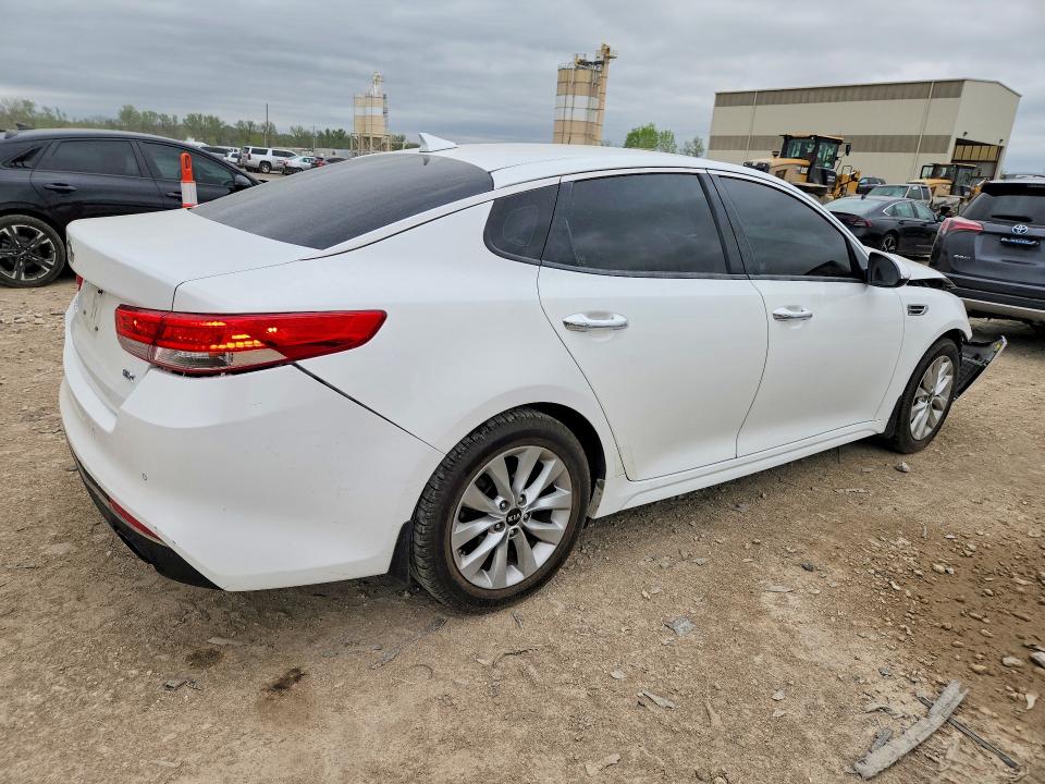 2018 Kia Optima მანქანა იყიდება აუქციონზე, vin: 5XXGU4L39JG218597, აუქციონის ნომერი: 49867416