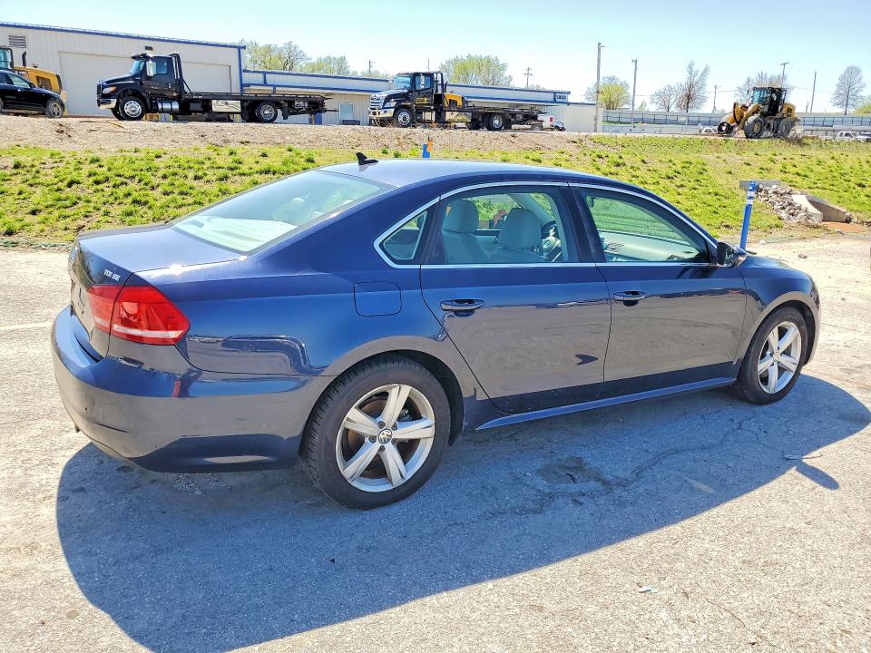 2012 Volkswagen Passat მანქანა იყიდება აუქციონზე, vin: 1VWBN7A34CC042487, აუქციონის ნომერი: 48564256