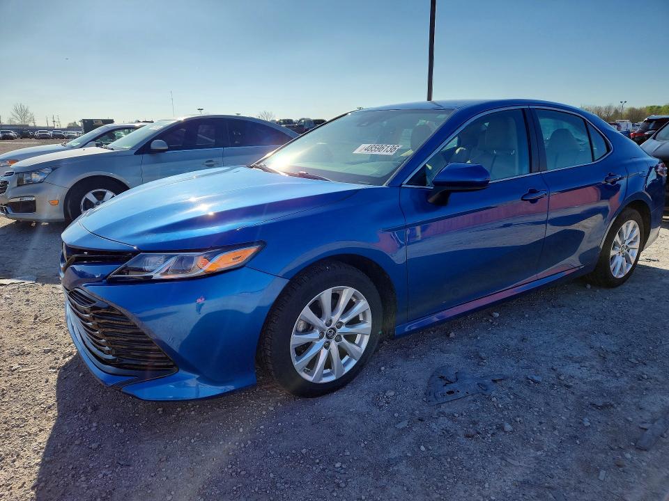 2019 Toyota Camry მანქანა იყიდება აუქციონზე, vin: 4T1B11HK0KU174014, აუქციონის ნომერი: 48596136