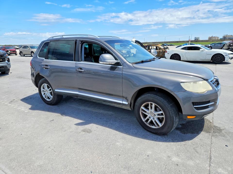 Продажа на аукционе авто 2010 Volkswagen Touareg, vin: WVGBF7A95AD002040, номер лота: 48568956