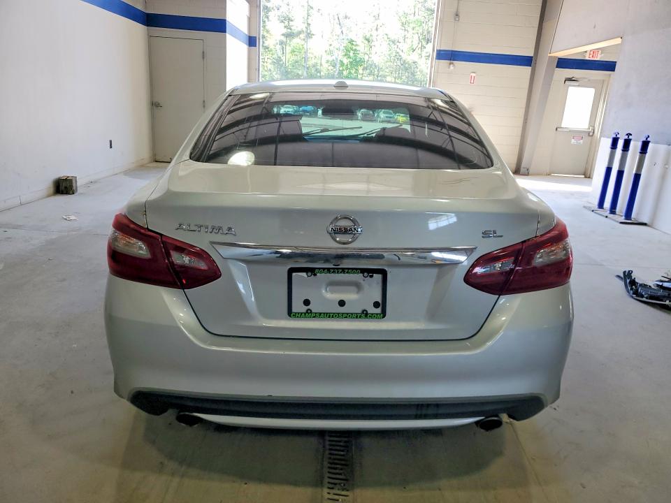 2018 Nissan Altima მანქანა იყიდება აუქციონზე, vin: 1N4AL3APXJC179033, აუქციონის ნომერი: 49879766
