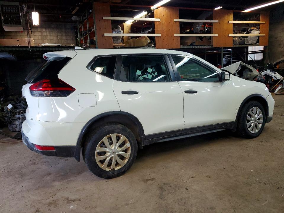 Auction sale of the 2018 Nissan Rogue, vin: 5N1AT2MV6JC811648, lot number: 47829166