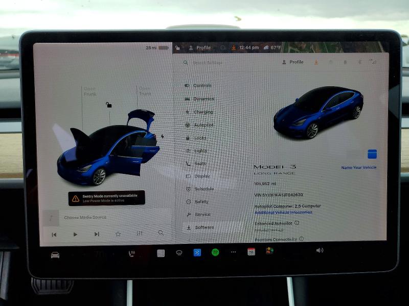 Продажа на аукционе авто 2018 Tesla Model 3, vin: 5YJ3E1EA5JF042639, номер лота: 45849006