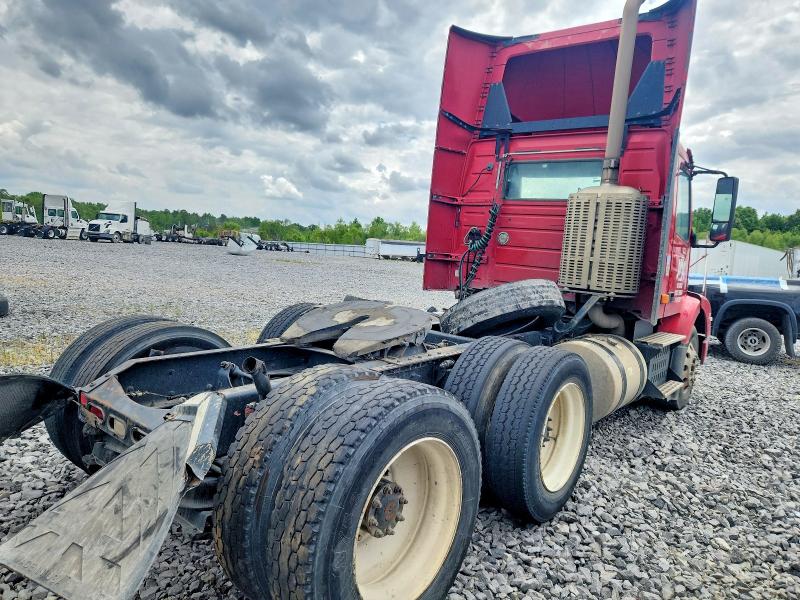 Продажа на аукционе авто 2013 Volvo Vnm, vin: 4V4MC9EG2DN131172, номер лота: 50738516