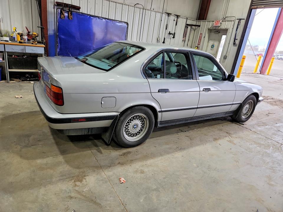 50284826 :رقم المزاد ، WBAHE6314RGF25272 vin ، 1994 Bmw 540 مزاد بيع