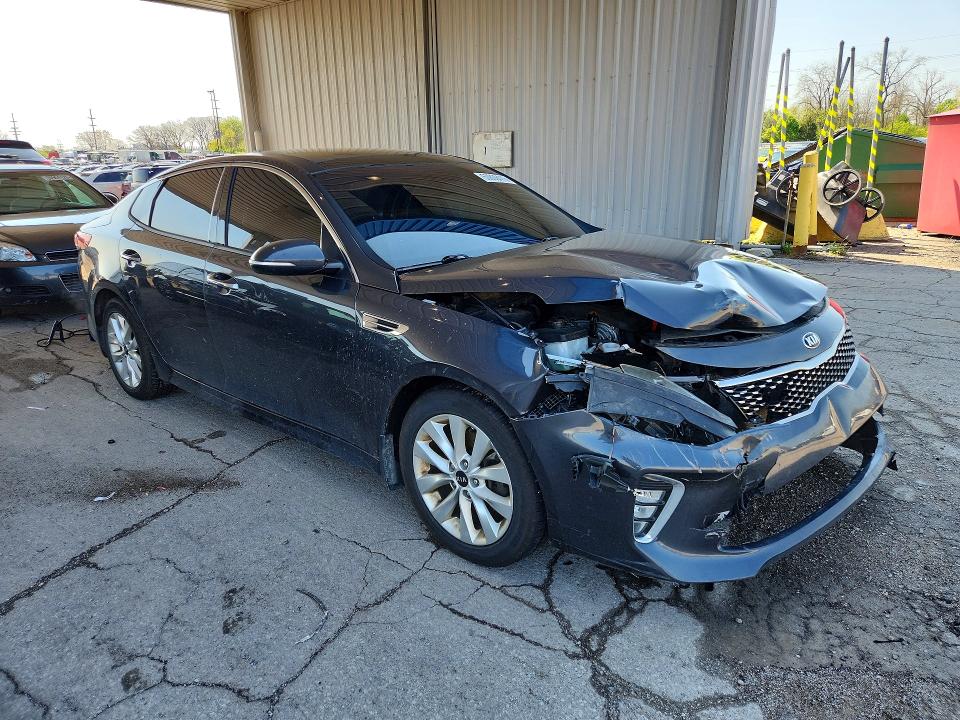 50809416 :رقم المزاد ، 5XXGT4L36JG244352 vin ، 2018 Kia Optima مزاد بيع
