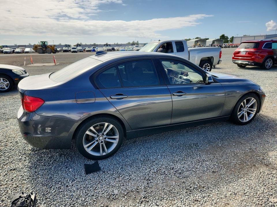 51715496 :رقم المزاد ، WBA3A5C55CF344940 vin ، 2012 Bmw 328 مزاد بيع