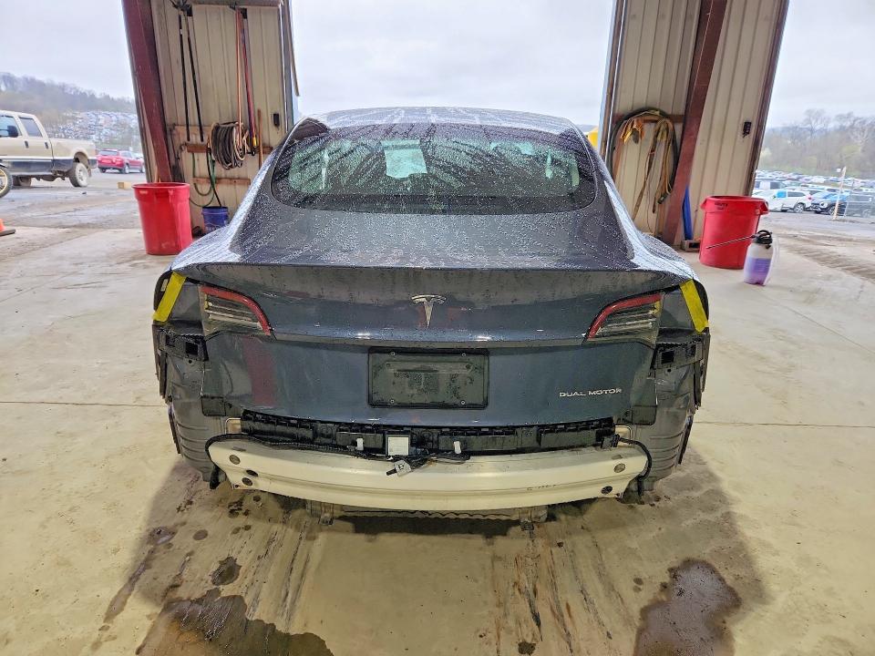 Продажа на аукционе авто 2021 Tesla Model 3, vin: 5YJ3E1EB3MF852719, номер лота: 47043046
