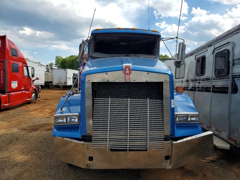 50419266 :رقم المزاد ، 1XKDD49X5GJ130121 vin ، 2016 Kenworth T800 مزاد بيع