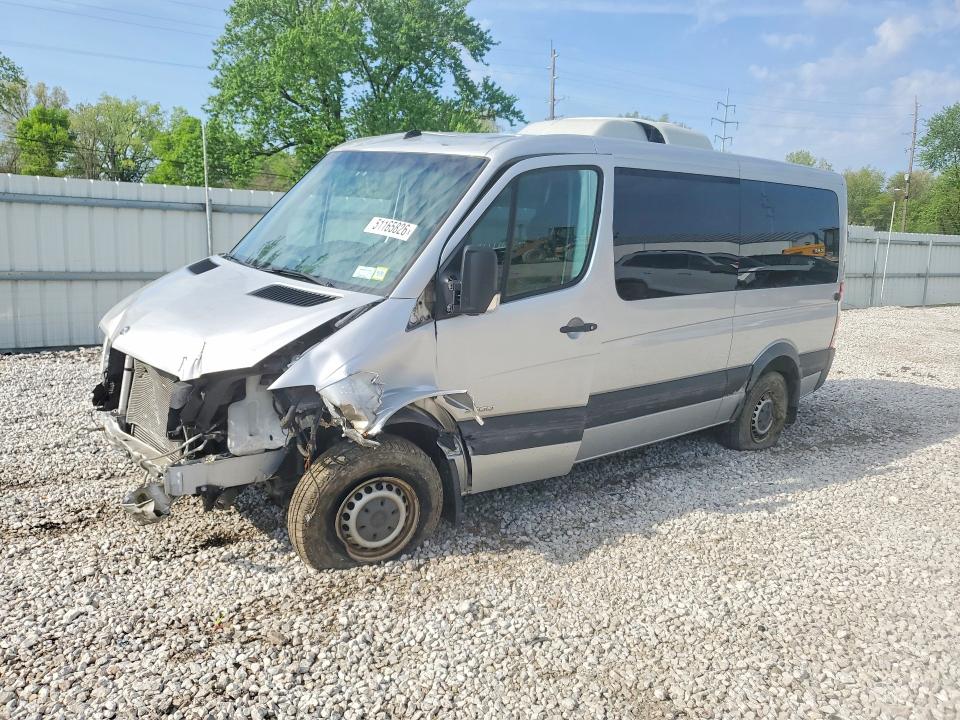 51165826 :رقم المزاد ، WDZPE7CC1F5945078 vin ، 2015 Mercedes Benz Sprinter مزاد بيع
