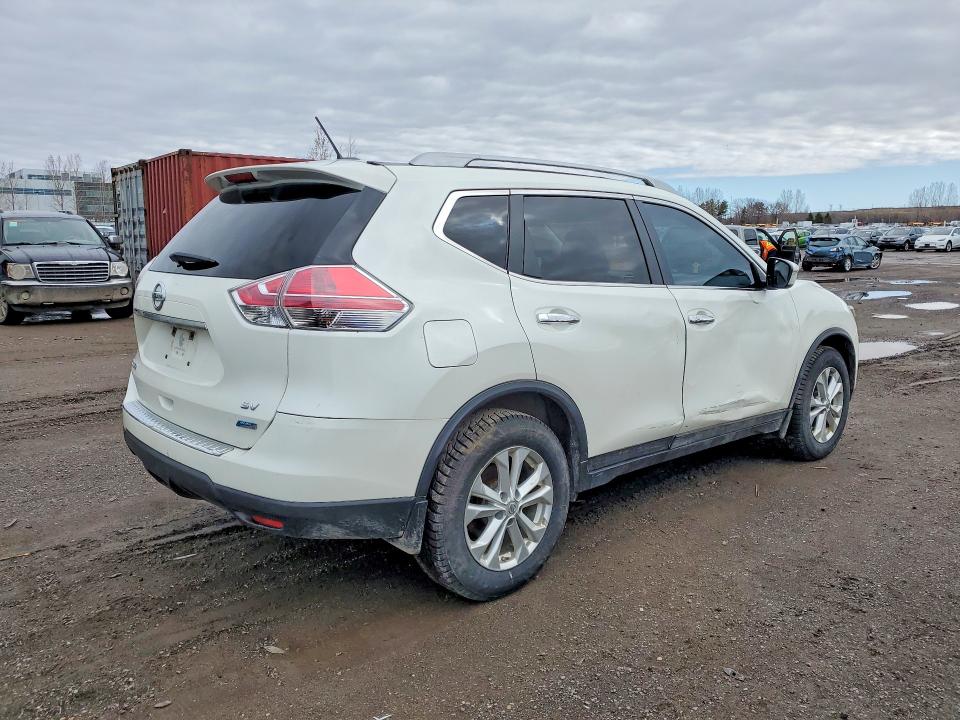 2015 Nissan Rogue მანქანა იყიდება აუქციონზე, vin: 5N1AT2MT8FC880427, აუქციონის ნომერი: 49473566