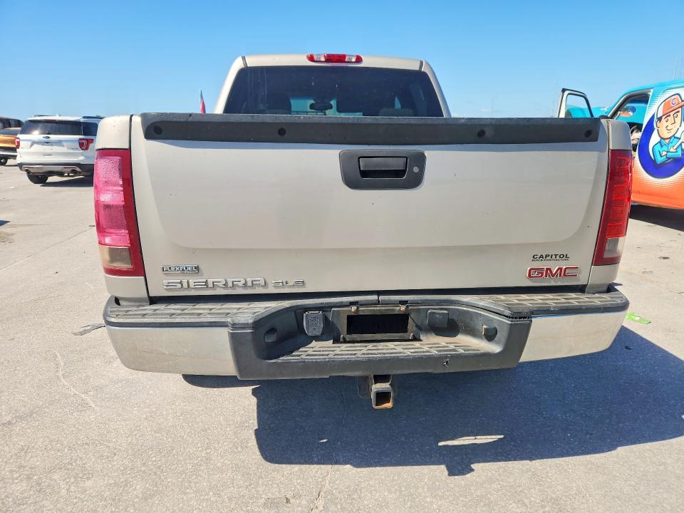 49789886 :رقم المزاد ، 3GTEC23009G251520 vin ، 2009 Gmc Sierra مزاد بيع
