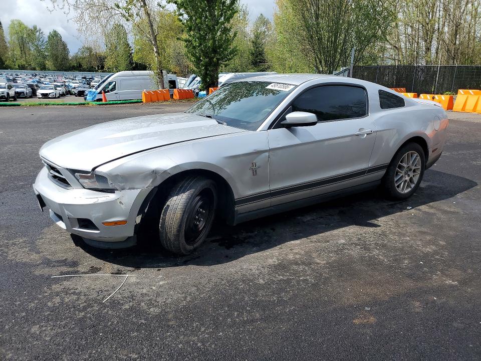 49510586 :رقم المزاد ، 1ZVBP8AM4C5245831 vin ، 2012 Ford Mustang مزاد بيع