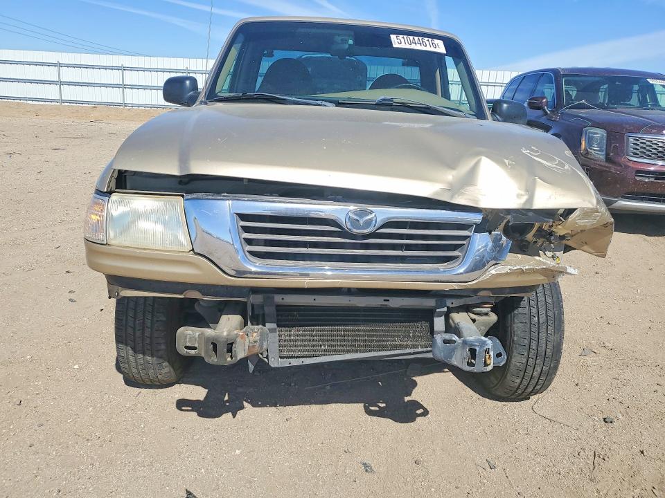 51044616 :رقم المزاد ، 4F4YR12C2YTM22472 vin ، 2000 Mazda B2500 مزاد بيع
