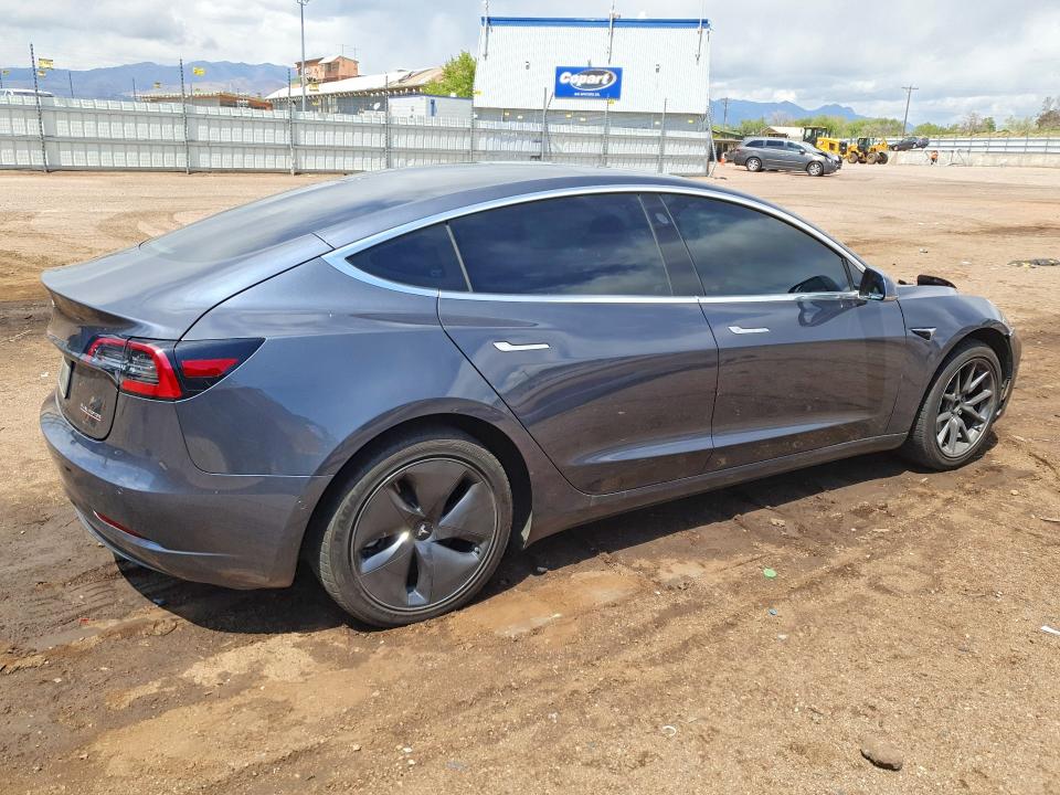 2020 Tesla Model 3 მანქანა იყიდება აუქციონზე, vin: 5YJ3E1EC3LF601738, აუქციონის ნომერი: 51546576