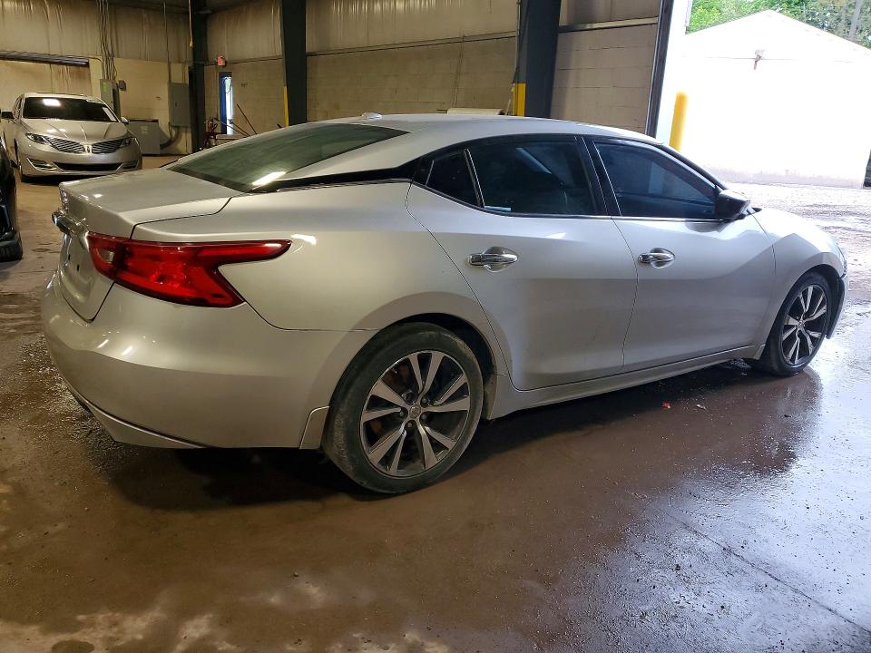 51148316 :رقم المزاد ، 1N4AA6AP5HC422037 vin ، 2017 Nissan Maxima مزاد بيع