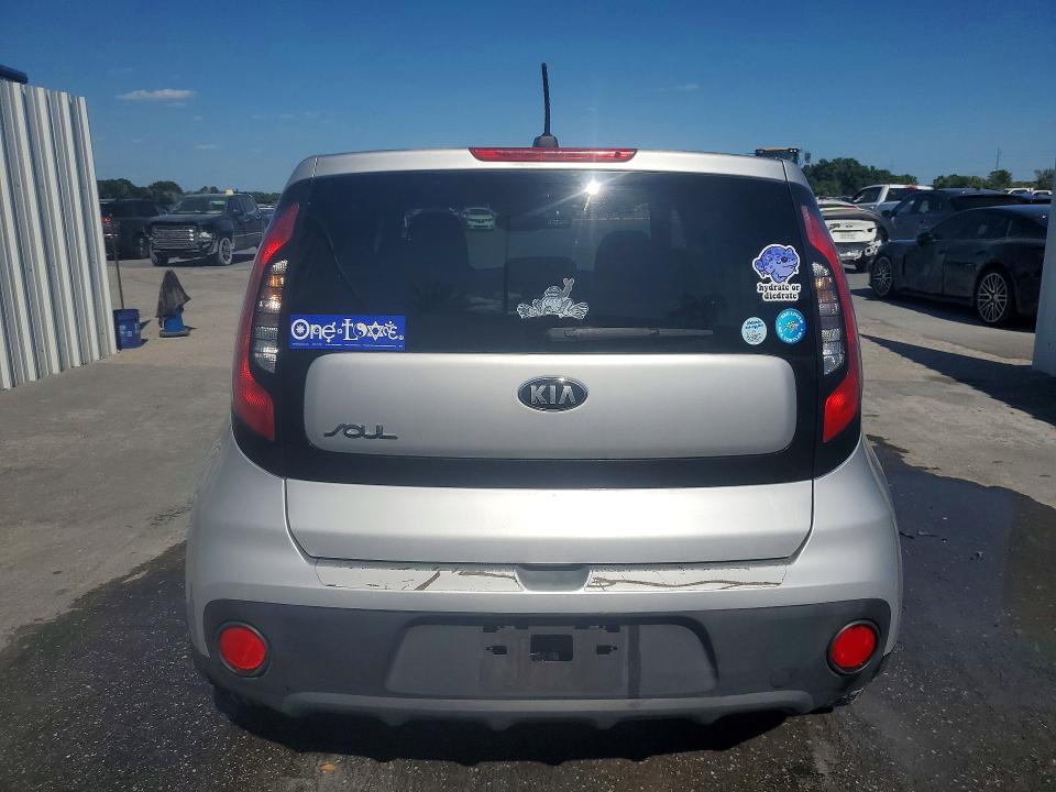 Aukcja sprzedaży 2017 Kia Soul, vin: KNDJN2A22H7499677, numer aukcji: 50723396