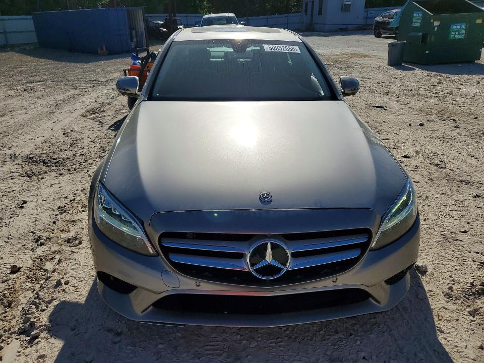 50052556 :رقم المزاد ، 55SWF8DB2LU323778 vin ، 2020 Mercedes-benz C مزاد بيع