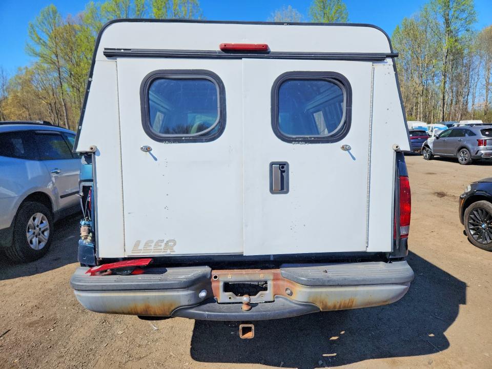 50890686 :رقم المزاد ، 1FTNF21L8XED31799 vin ، 1999 Ford F250 مزاد بيع