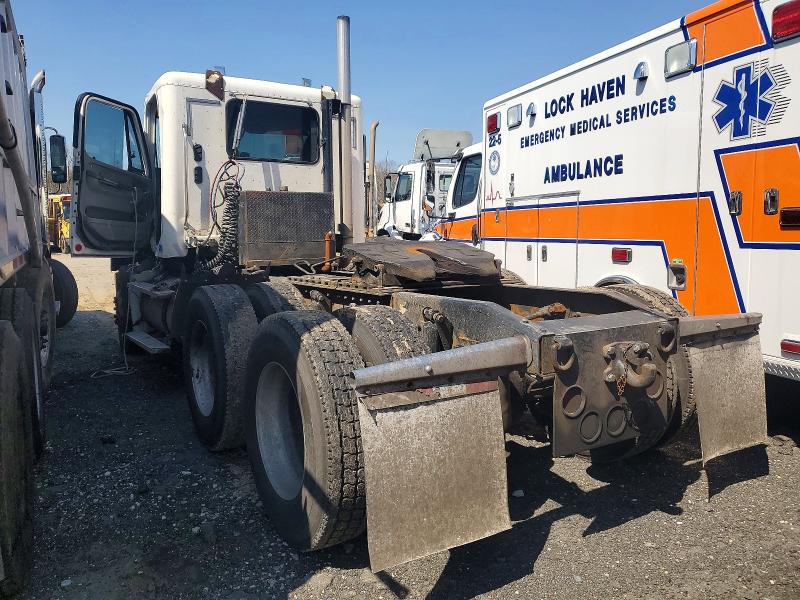 2005 Freightliner Conventional მანქანა იყიდება აუქციონზე, vin: 1FUJA6DE65PU48910, აუქციონის ნომერი: 48392366