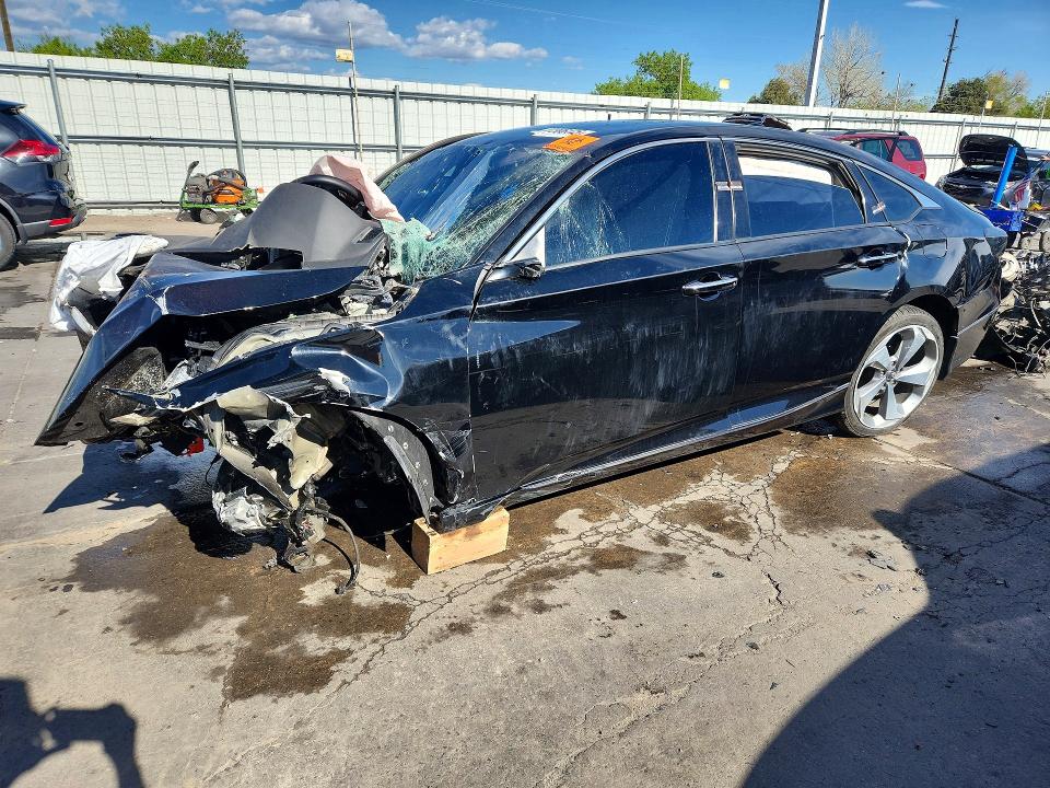 2019 Honda Accord მანქანა იყიდება აუქციონზე, vin: 1HGCV2F98KA005722, აუქციონის ნომერი: 47396446