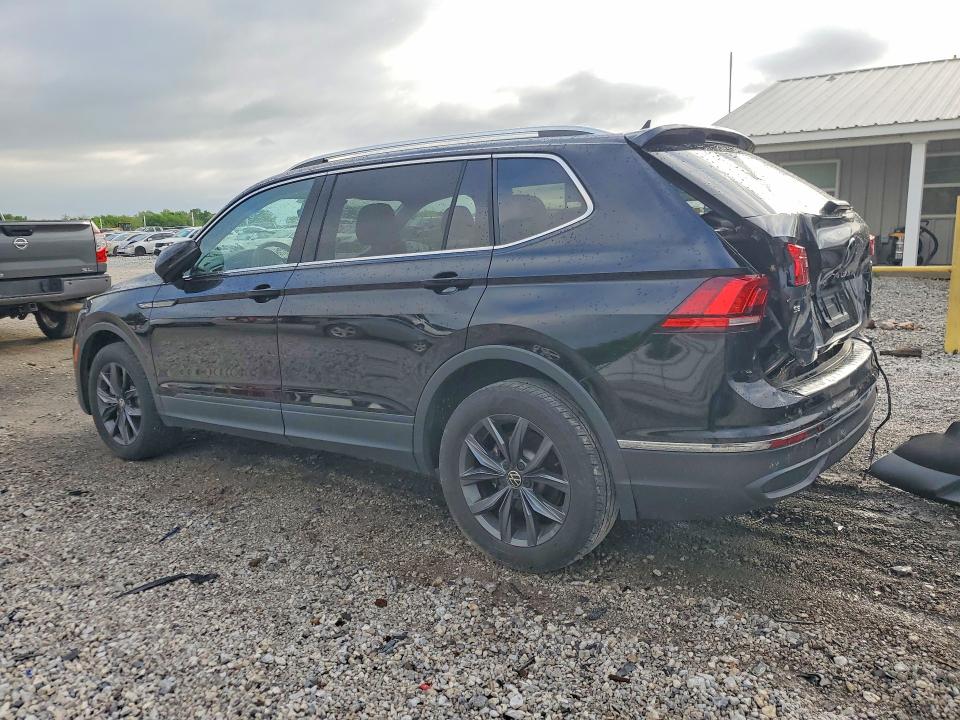 49935696 :رقم المزاد ، 3VV3B7AXXNM047182 vin ، 2022 Volkswagen Tiguan مزاد بيع