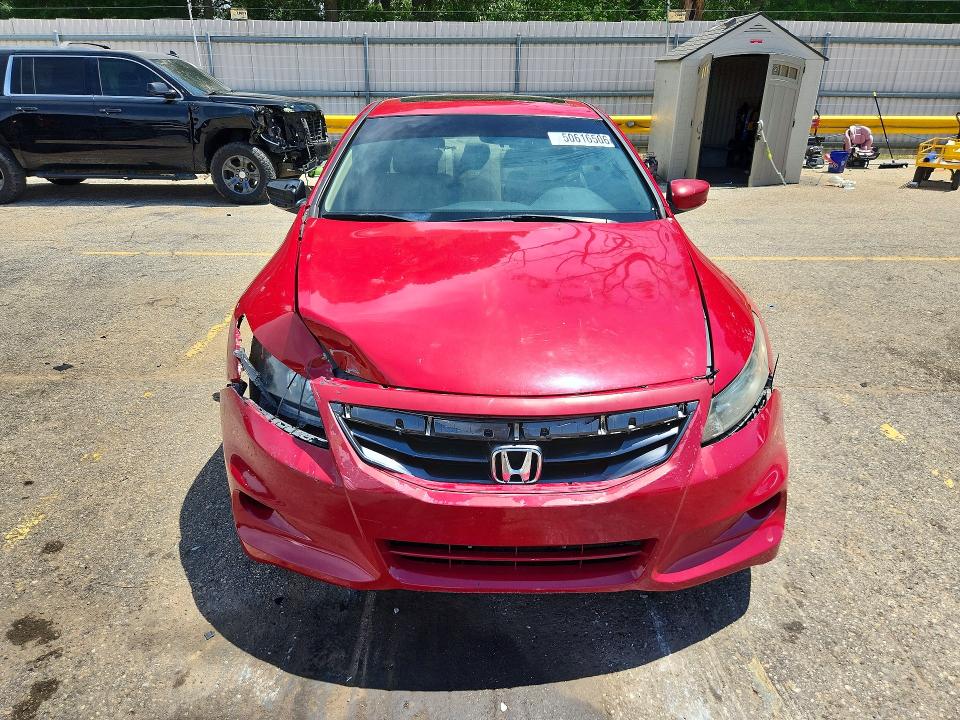 50616506 :رقم المزاد ، 1HGCS1B87CA016230 vin ، 2012 Honda Accord مزاد بيع