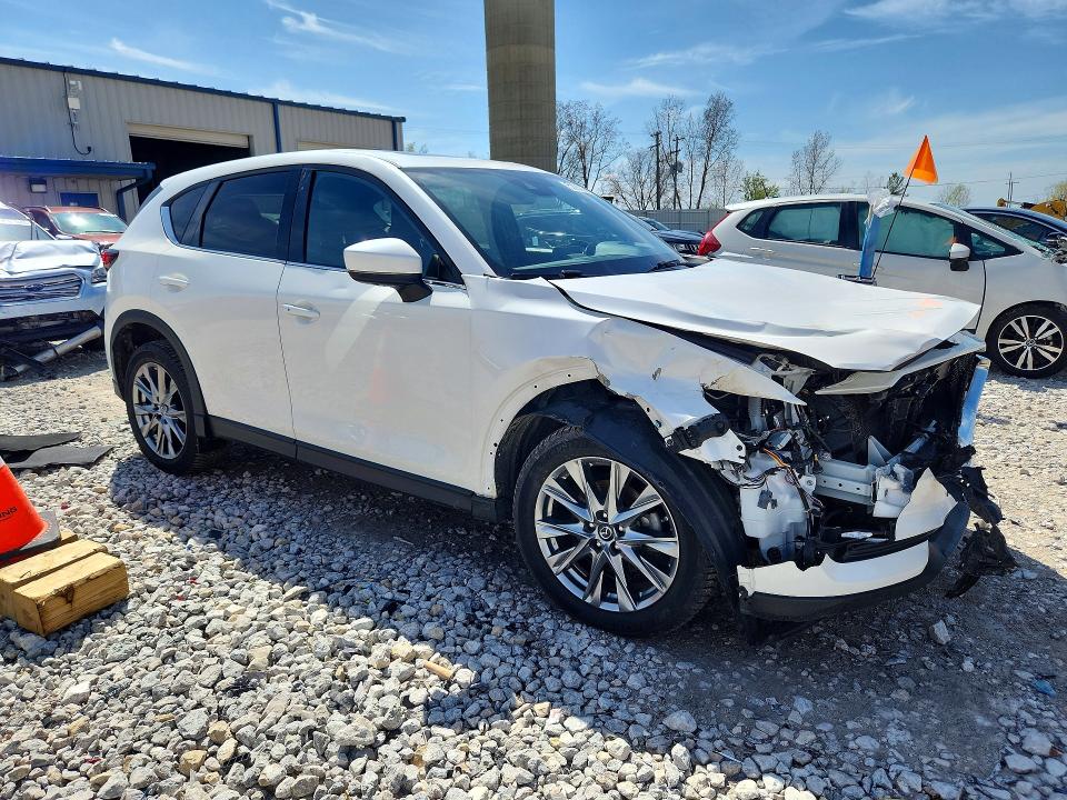 Продажа на аукционе авто 2019 Mazda Cx-5, vin: JM3KFBE26K0651334, номер лота: 50093296