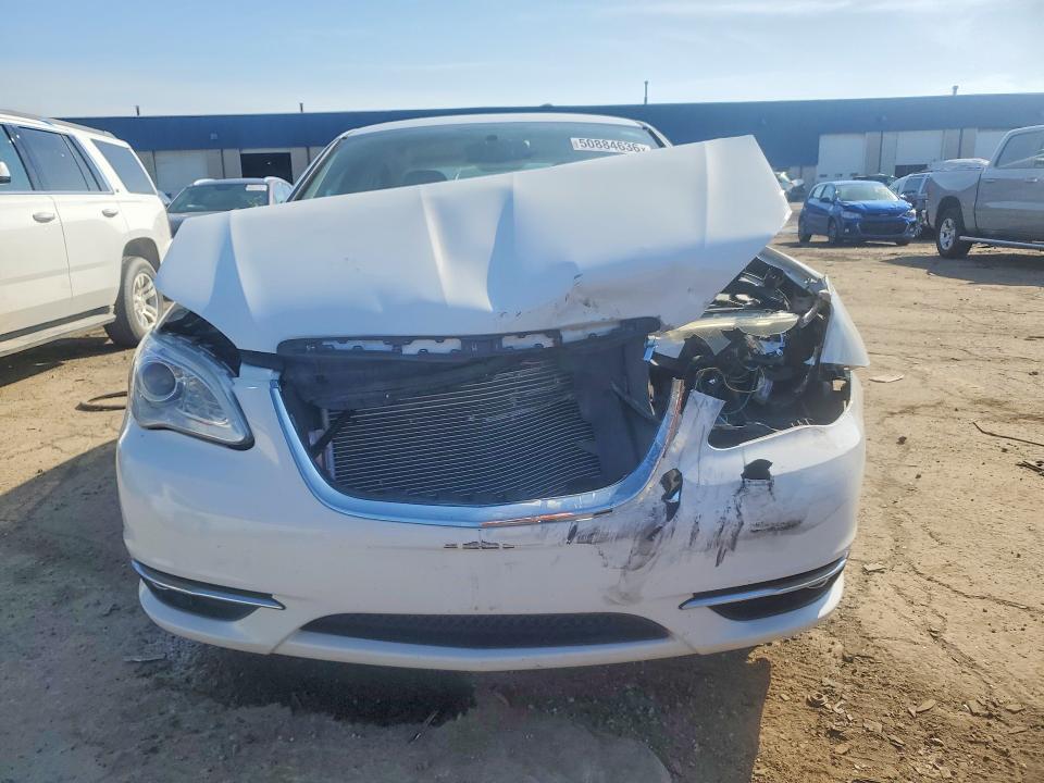 Продаж на аукціоні авто 2014 Chrysler 200, vin: 1C3CCBCG3EN185183, номер лоту: 50884636