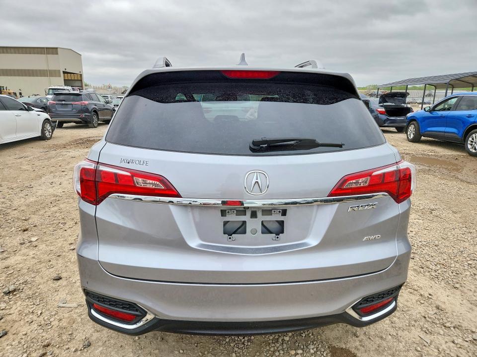 49916306 :رقم المزاد ، 5J8TB4H53HL009575 vin ، 2017 Acura Rdx مزاد بيع
