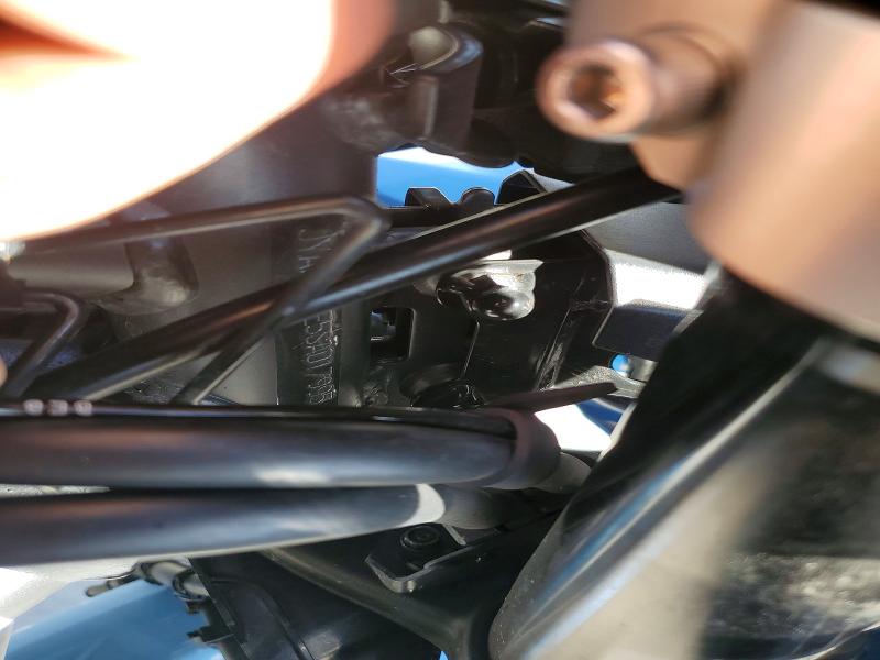 48693426 :رقم المزاد ، JYARM38E5SA017995 vin ، 2025 Yama Yzfr7 مزاد بيع