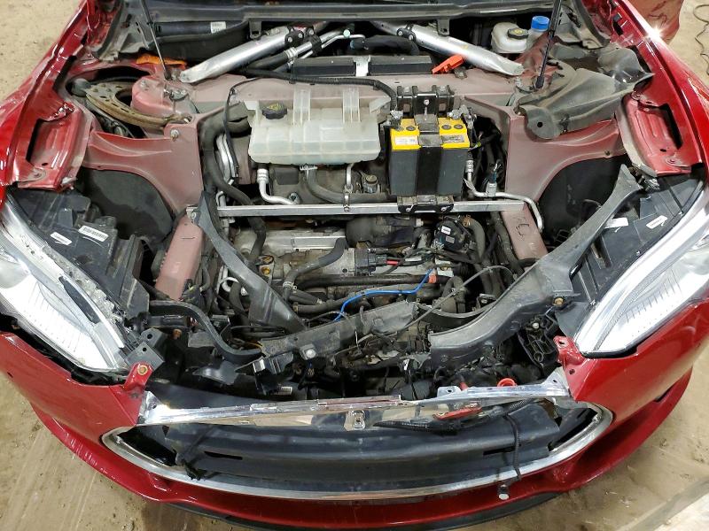 47388206 :رقم المزاد ، 5YJSA1V43FF097373 vin ، 2015 Tesla Model S مزاد بيع