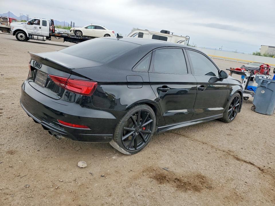 Продаж на аукціоні авто 2017 Audi S3, vin: WAUF1GFF9H1024747, номер лоту: 46437626