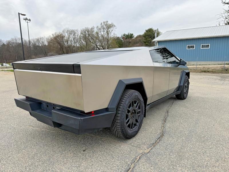 2024 Tesla Cybertruck მანქანა იყიდება აუქციონზე, vin: 7G2CEHEE3RA048554, აუქციონის ნომერი: 51572876