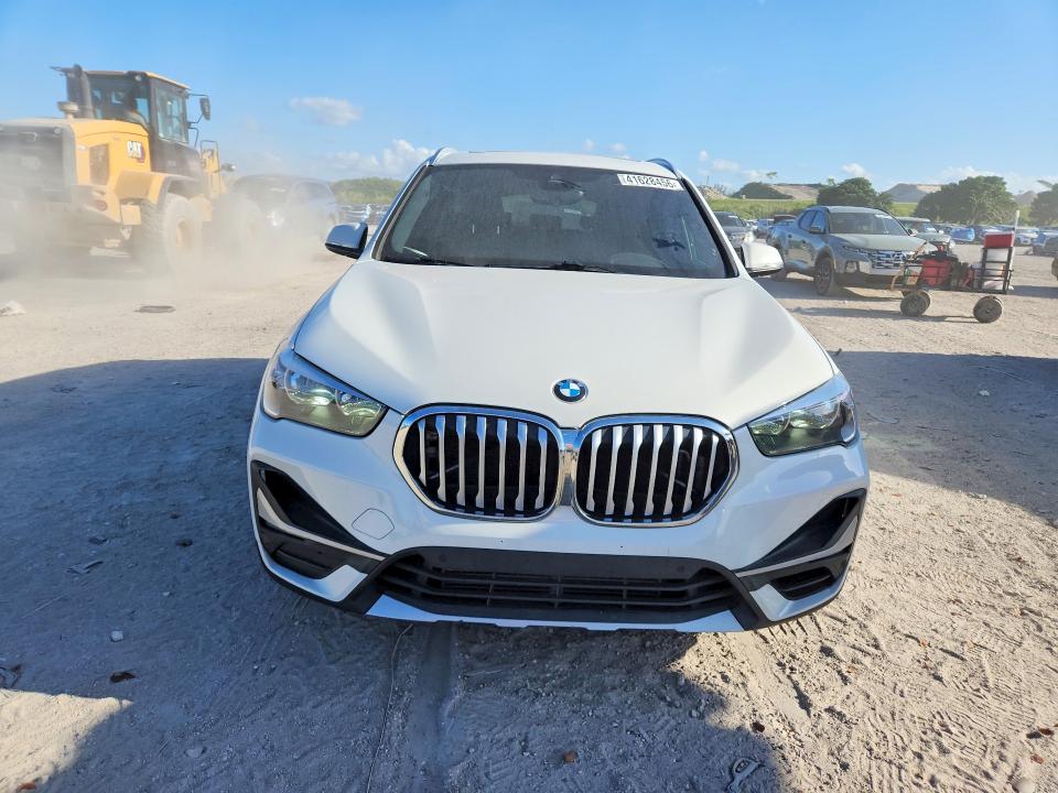 41628456 :رقم المزاد ، WBXJG9C09L5P94152 vin ، 2020 Bmw X1 مزاد بيع